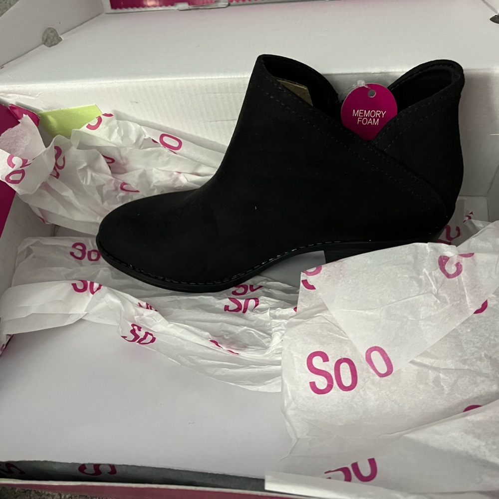SO…black ankle boots for any occasion
